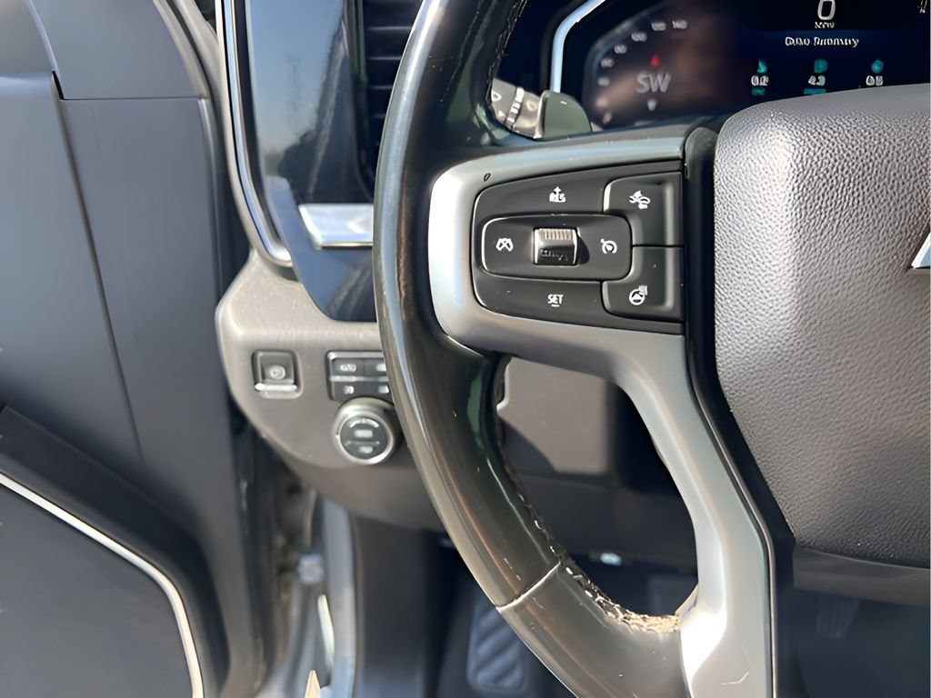 Used 2024 Chevrolet Silverado 1500 LT Trail Boss w/ Convenience Package II AWD/4WD image 11
