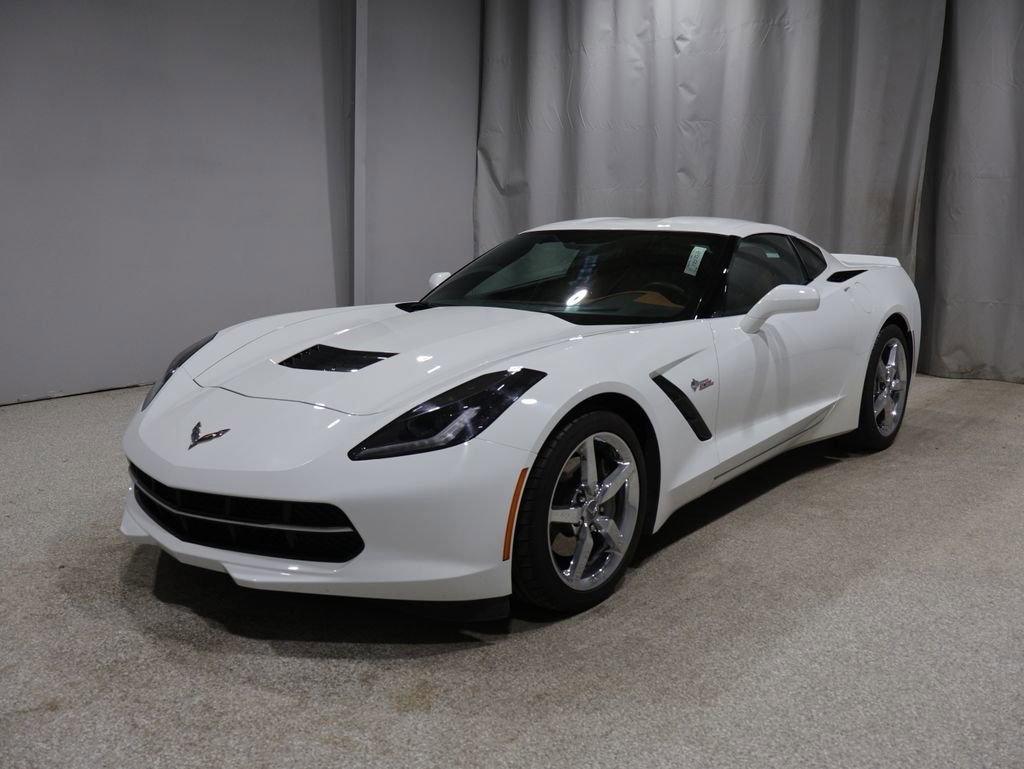 Used 2014 Chevrolet Corvette Stingray Coupe w/ 3LT Preferred Equipment Group RWD image 5