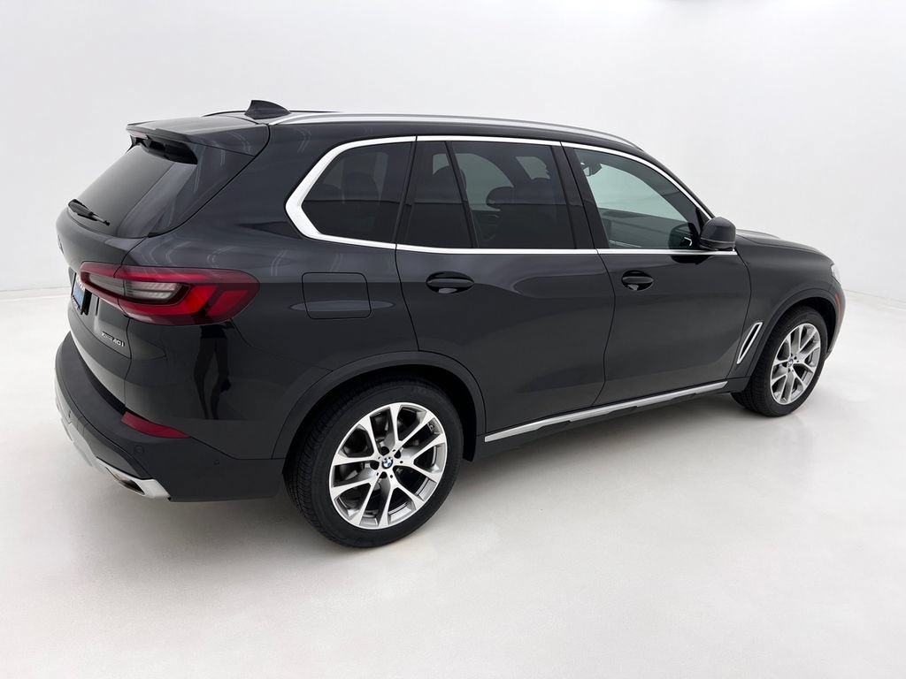 Used 2023 BMW X5 xDrive40i w/ Premium Package AWD/4WD image 6