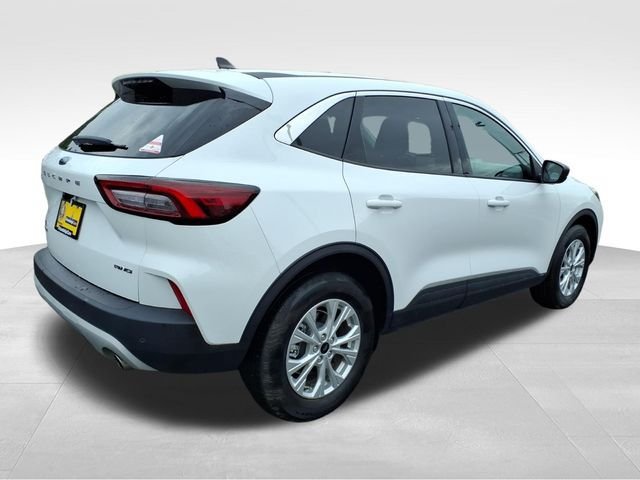 Used 2023 Ford Escape Active w/ Tech Pack #1 AWD/4WD image 13