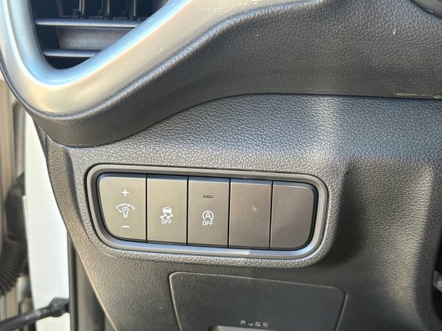 Used 2024 Kia Soul LX w/ Option Group 015 FWD image 27