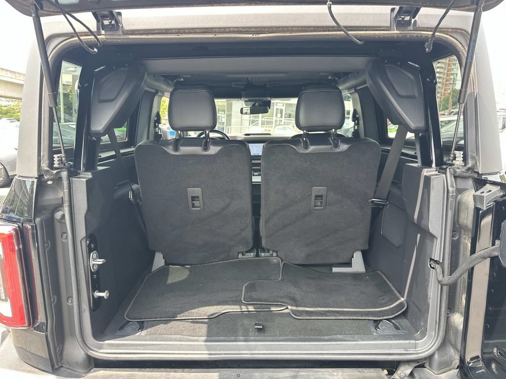 Used 2023 Ford Bronco Wildtrak AWD/4WD image 29