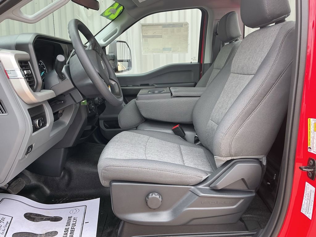 New 2026 Ford F250 XL image 8