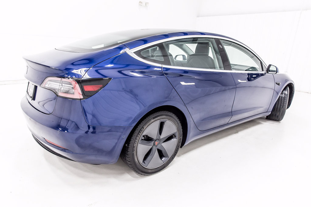 Used 2020 Tesla Model 3 Standard Range Plus RWD image 7