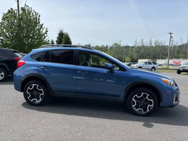 Used 2016 Subaru Crosstrek 2.0i Premium image 8