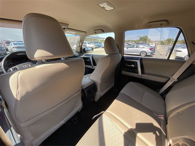 Used 2020 Toyota 4Runner SR5 image 21