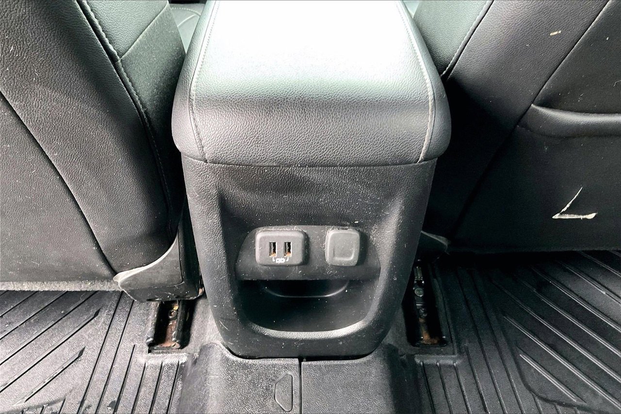 Used 2019 Chevrolet Colorado LT w/ Luxury Package, Chrome image 15