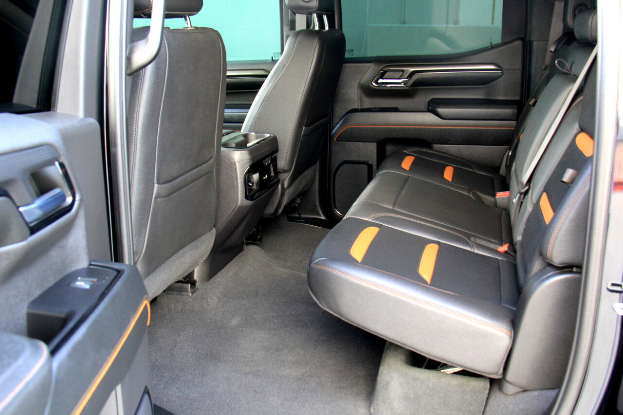 Used 2024 GMC Sierra 1500 AT4 w/ Technology Package image 24