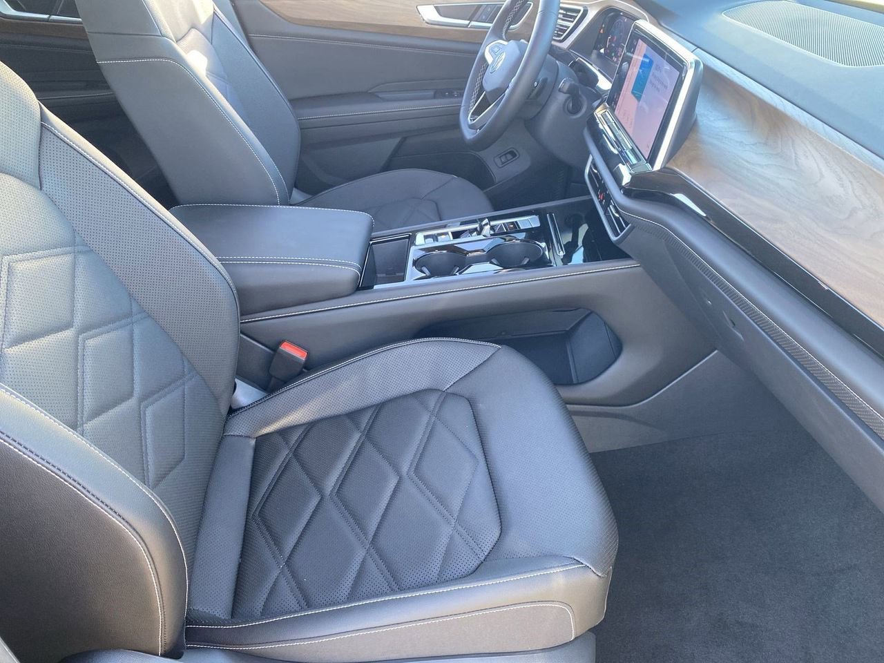 New 2026 Volkswagen Atlas SE AWD/4WD image 8