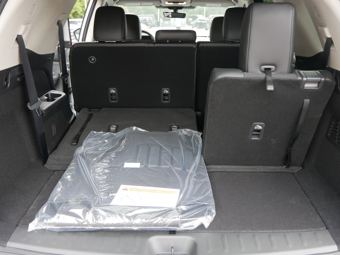 New 2025 Nissan Pathfinder SL image 8