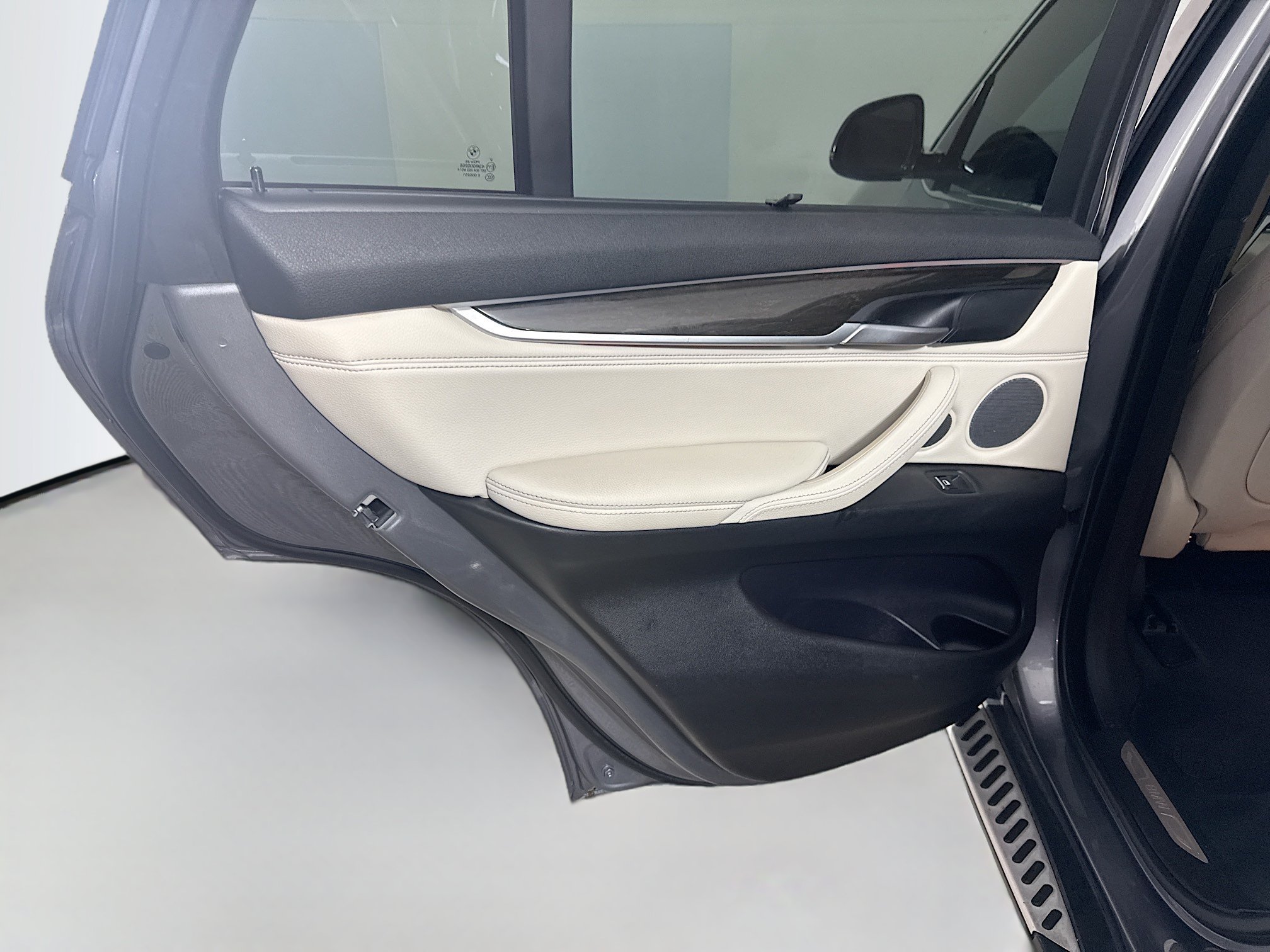 Used 2018 BMW X5 sDrive35i RWD image 26