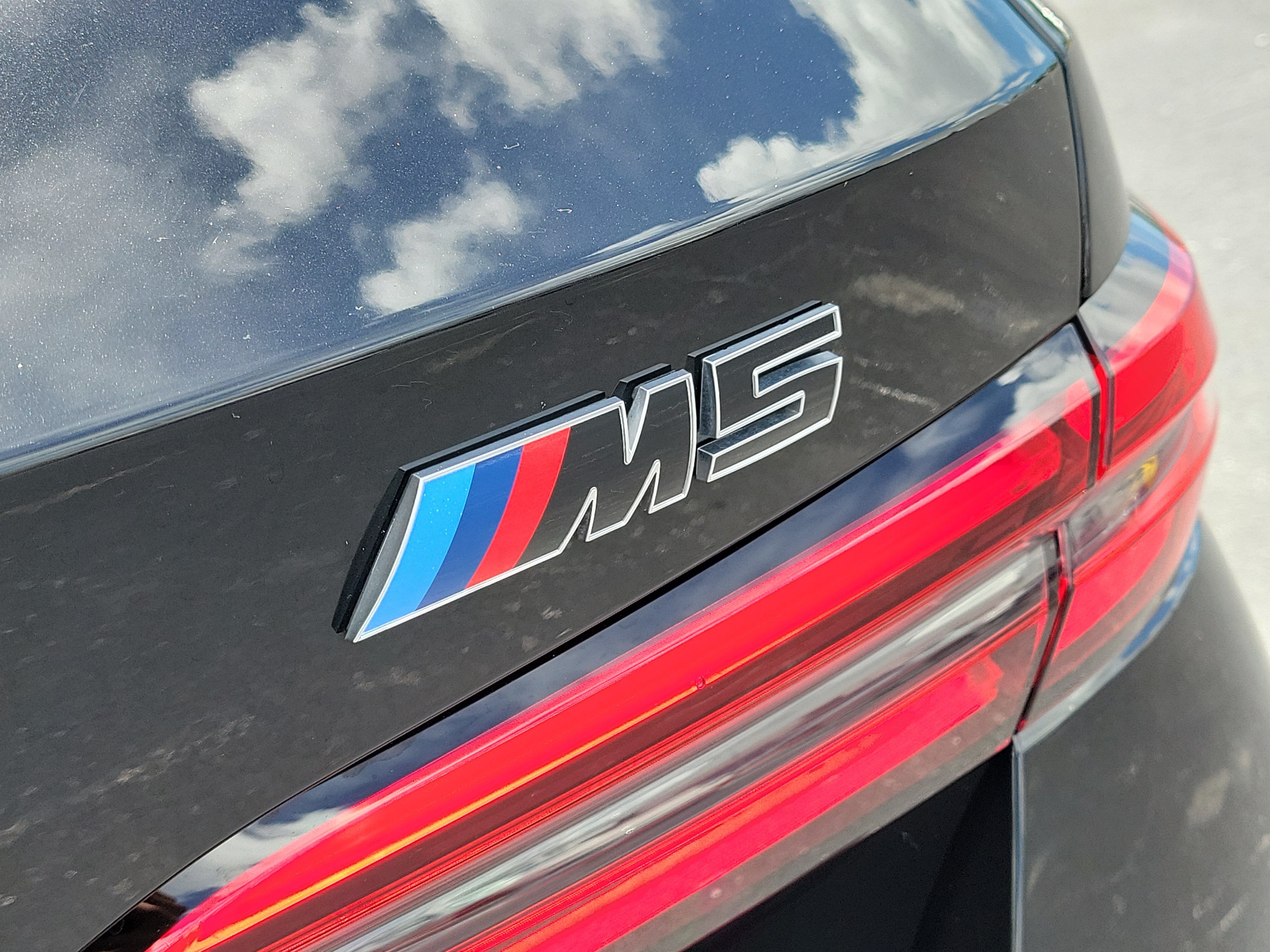 Used 2025 BMW M5 Touring AWD/4WD image 5