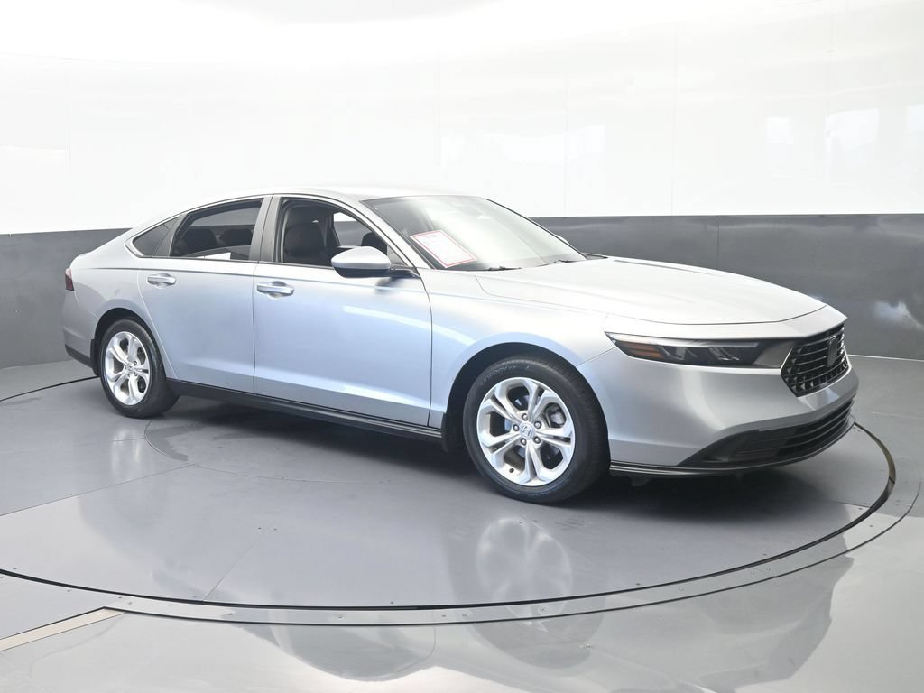 Used 2024 Honda Accord LX image 8