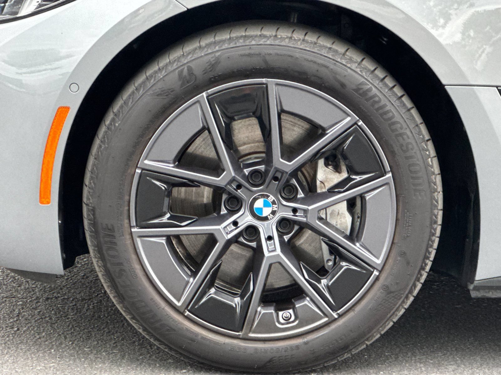 Used 2025 BMW i4 eDrive40 RWD image 25