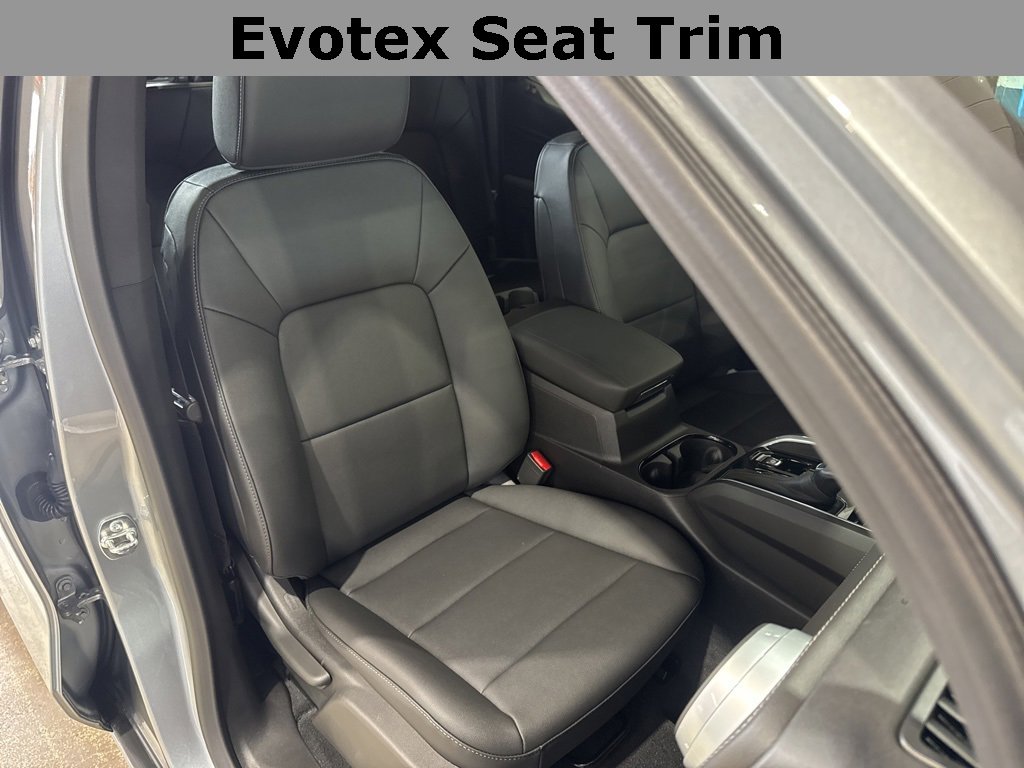 New 2025 Chevrolet Colorado LT w/ LT Convenience Package image 4