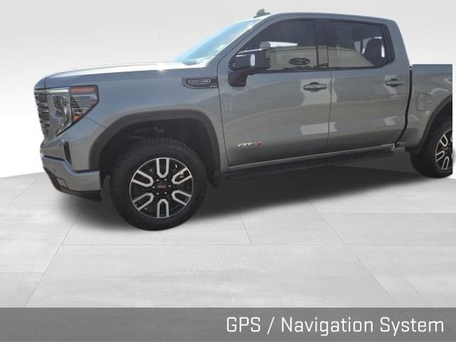 Used 2024 GMC Sierra 1500 AT4 w/ Technology Package AWD/4WD image 13