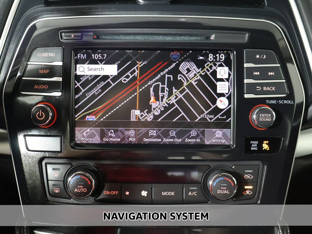 Used 2023 Nissan Maxima SV w/ Floor Mat Group FWD image 3