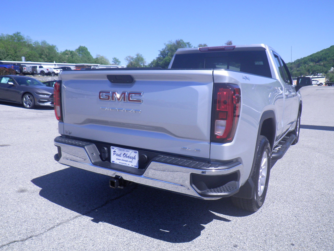 Used 2019 GMC Sierra 1500 SLE w/ SLE Value Package AWD/4WD image 6
