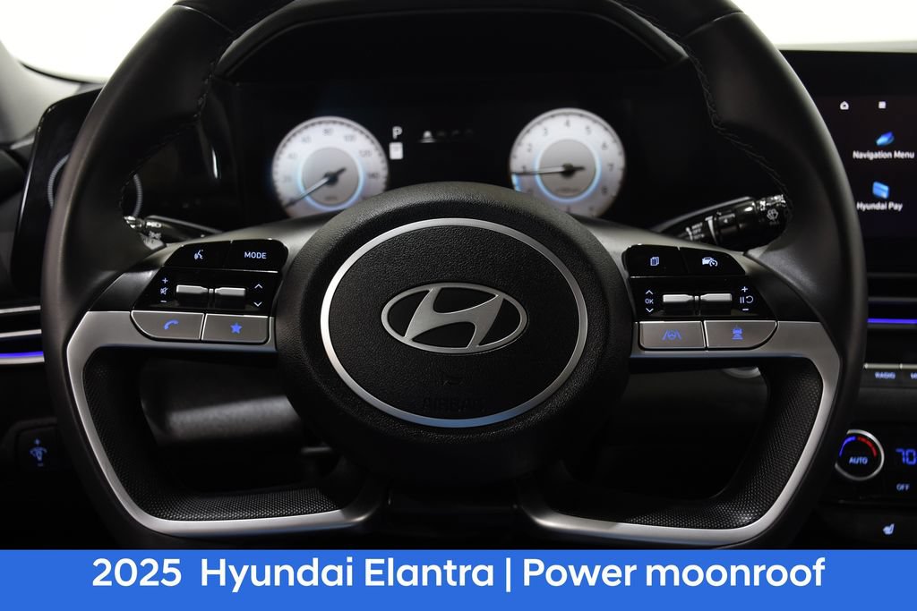 Certified 2025 Hyundai Elantra SEL FWD image 12