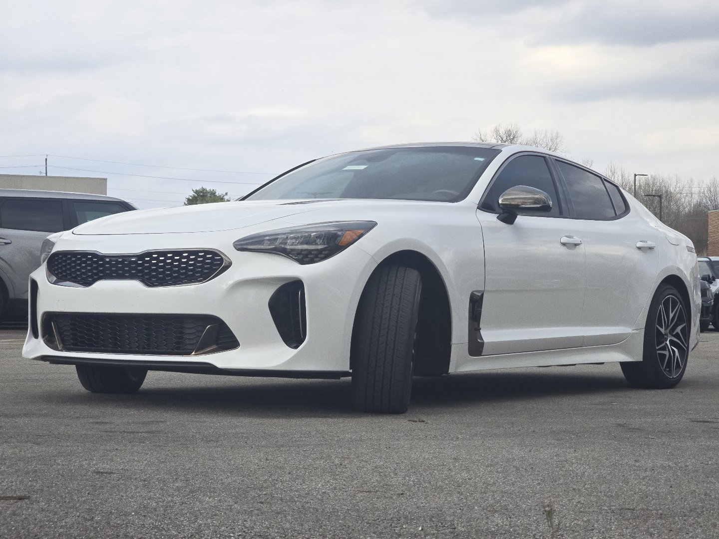 Used 2023 Kia Stinger GT-Line w/ Sun & Sound Package image 12