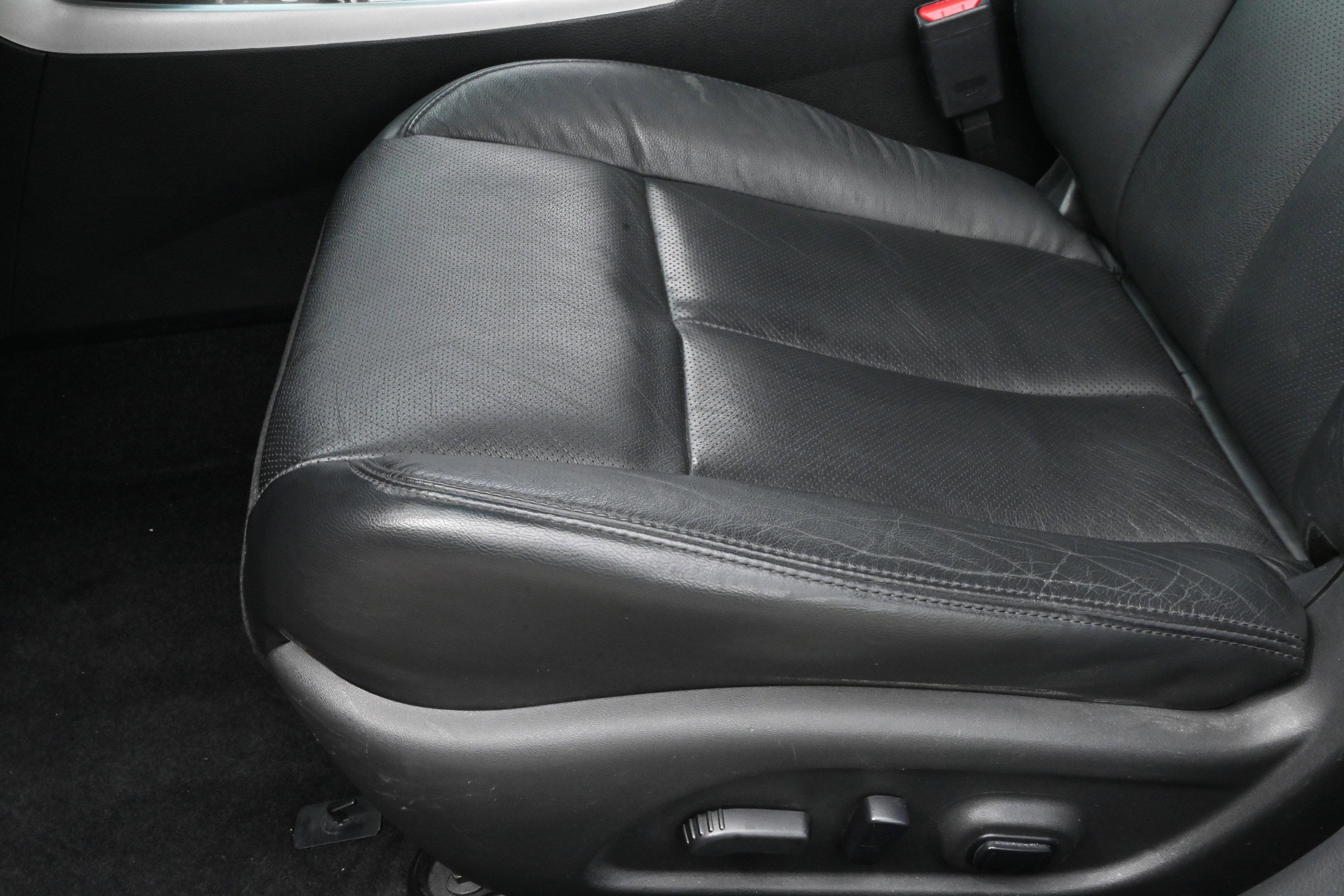 Used 2015 Nissan Altima 3.5 SL FWD image 30