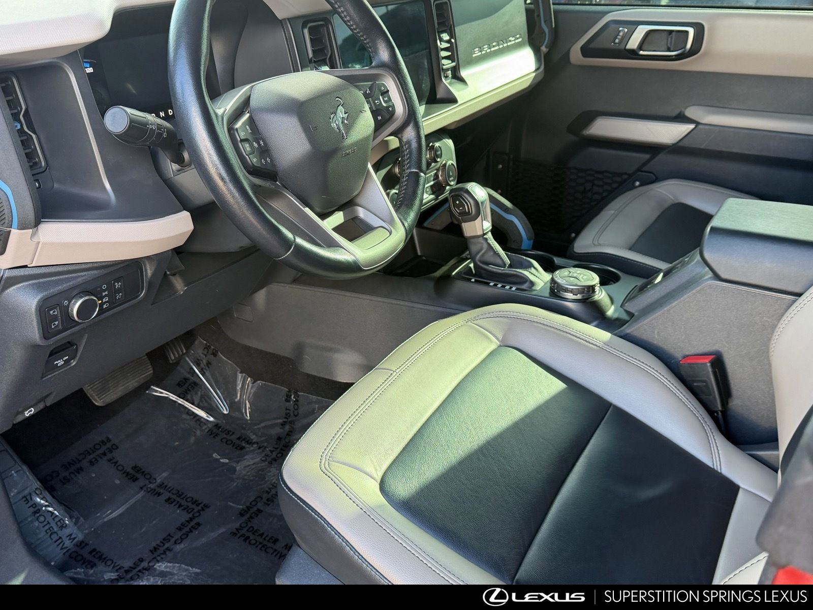 Used 2022 Ford Bronco Wildtrak AWD/4WD image 7