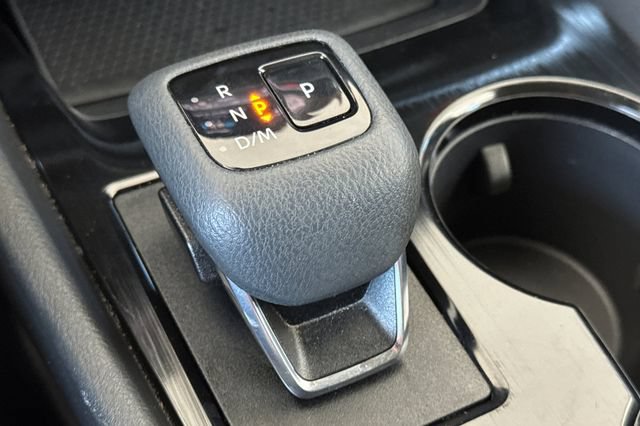 Used 2024 Nissan Rogue SV AWD/4WD image 34
