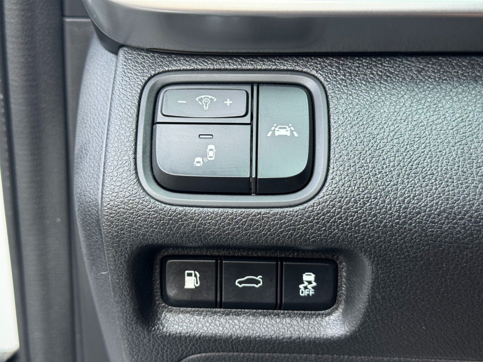 Used 2020 Kia Optima SX FWD image 16