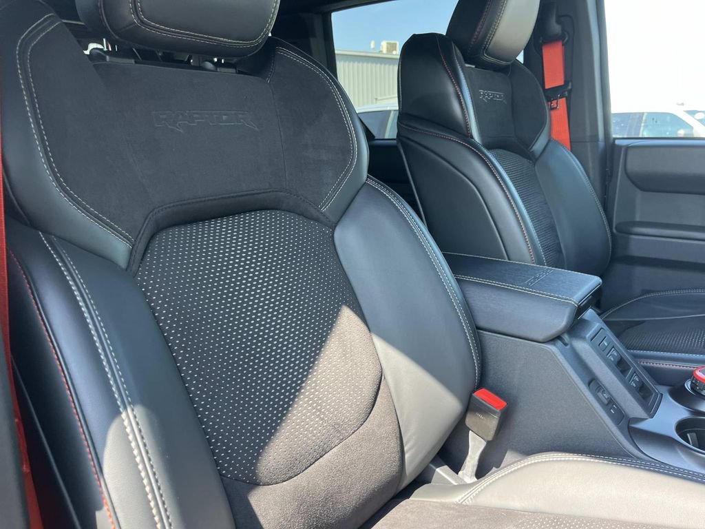Used 2024 Ford Bronco Raptor w/ Interior Carbon Fiber Pack 6 AWD/4WD image 29