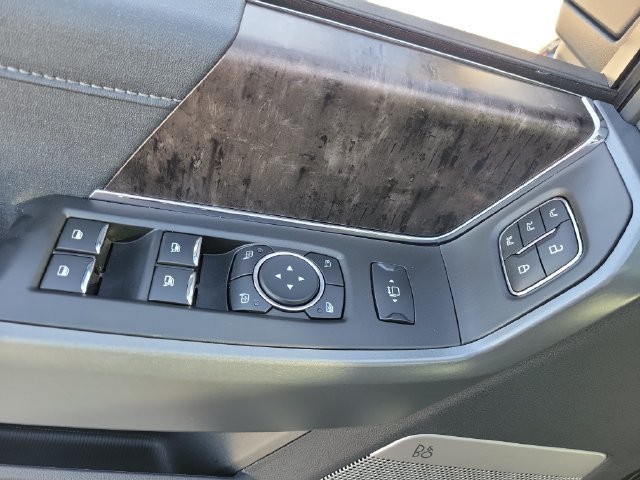 Certified 2024 Ford F250 Lariat w/ Lariat Ultimate Package AWD/4WD image 23