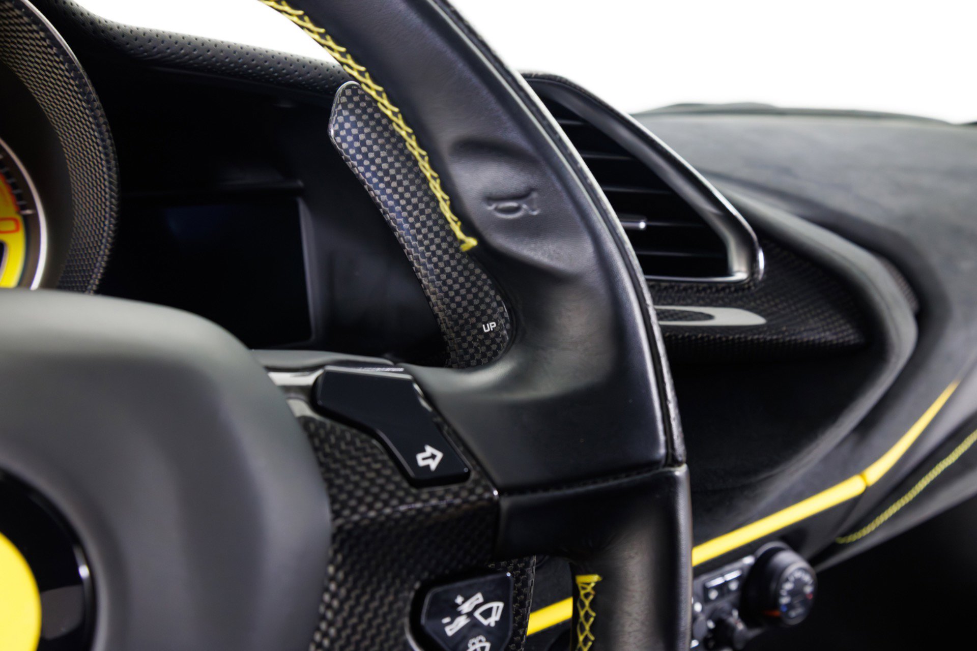 Used 2020 Ferrari 488 Pista image 21