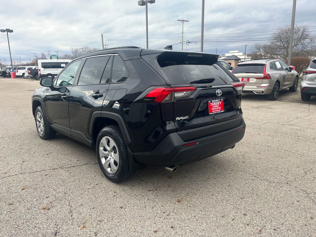 Certified 2021 Toyota RAV4 LE image 3