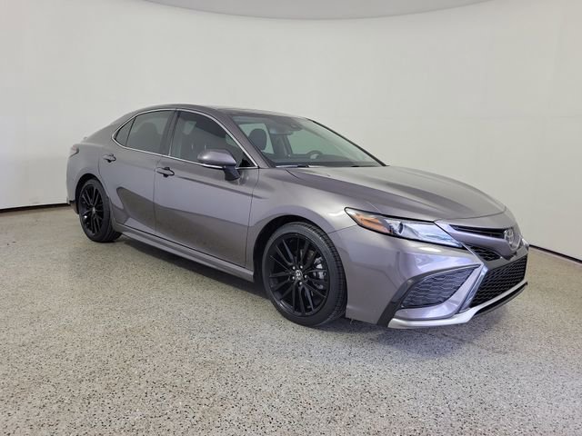 Used 2024 Toyota Camry XSE image 4