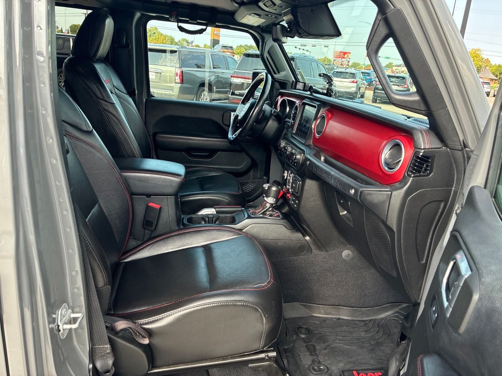 Used 2020 Jeep Wrangler Unlimited Rubicon AWD/4WD image 19