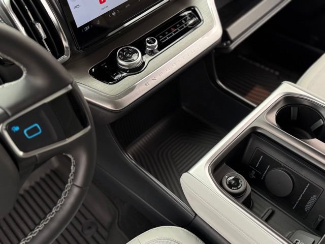 New 2027 Ford Expedition Platinum AWD/4WD image 40
