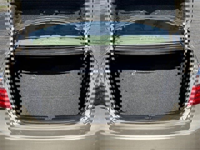 Used 2015 Honda Accord EX-L image 14