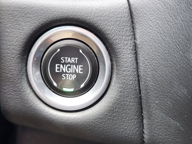 Used 2021 Chevrolet Tahoe Premier w/ Premium Package RWD image 24