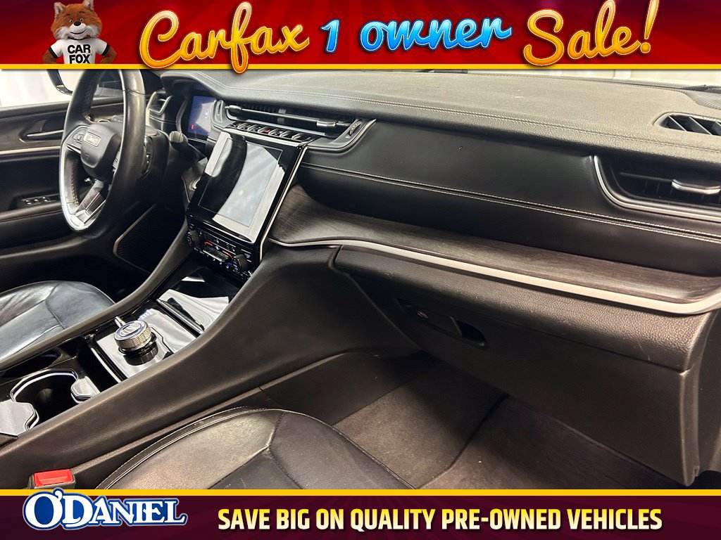 Used 2022 Jeep Grand Cherokee L Limited AWD/4WD image 3