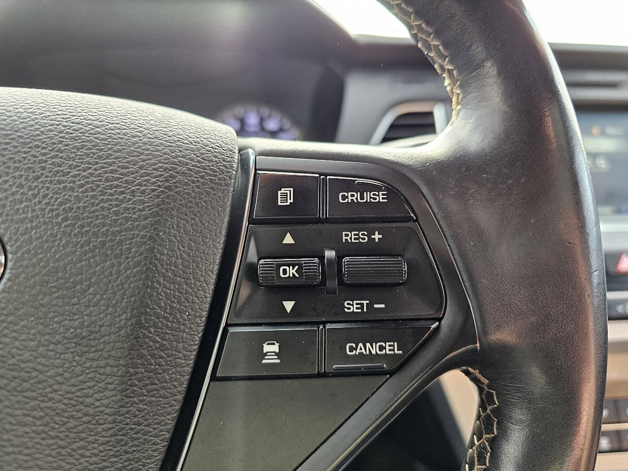 Used 2015 Hyundai Sonata Limited w/ Option Group 06 image 12