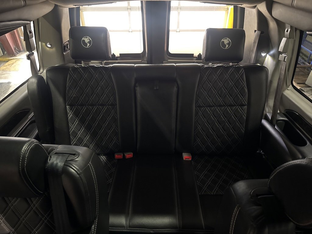 Used 2020 GMC Savana 2500 Extended w/ Enhanced Convenience Package image 33