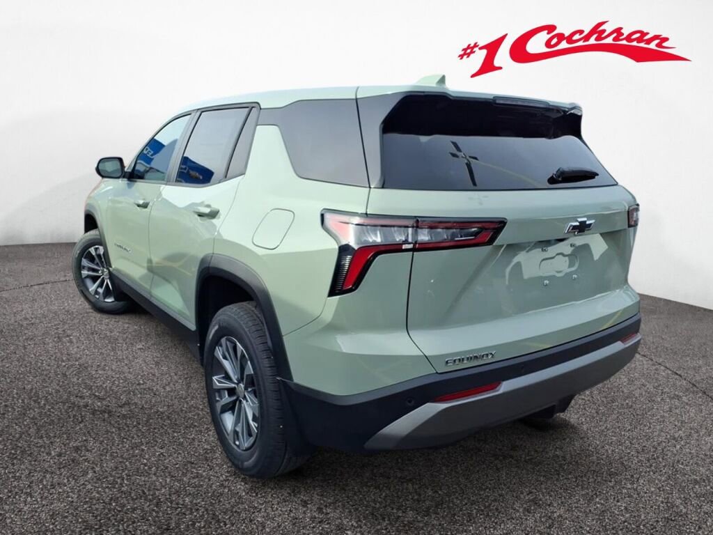 New 2026 Chevrolet Equinox LT w/ Convenience Package II image 3