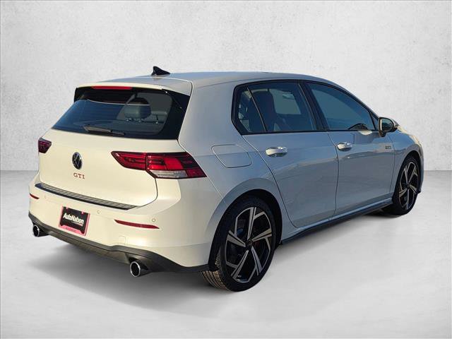 New 2026 Volkswagen Golf SE image 2