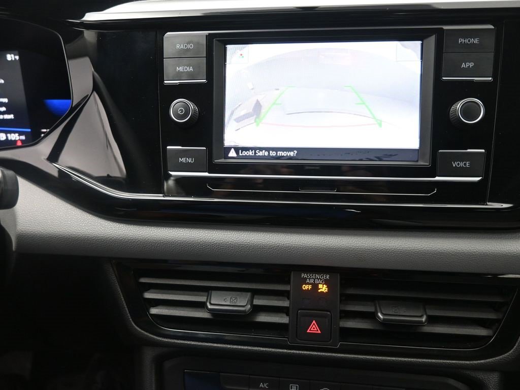 Used 2022 Volkswagen Taos S image 12