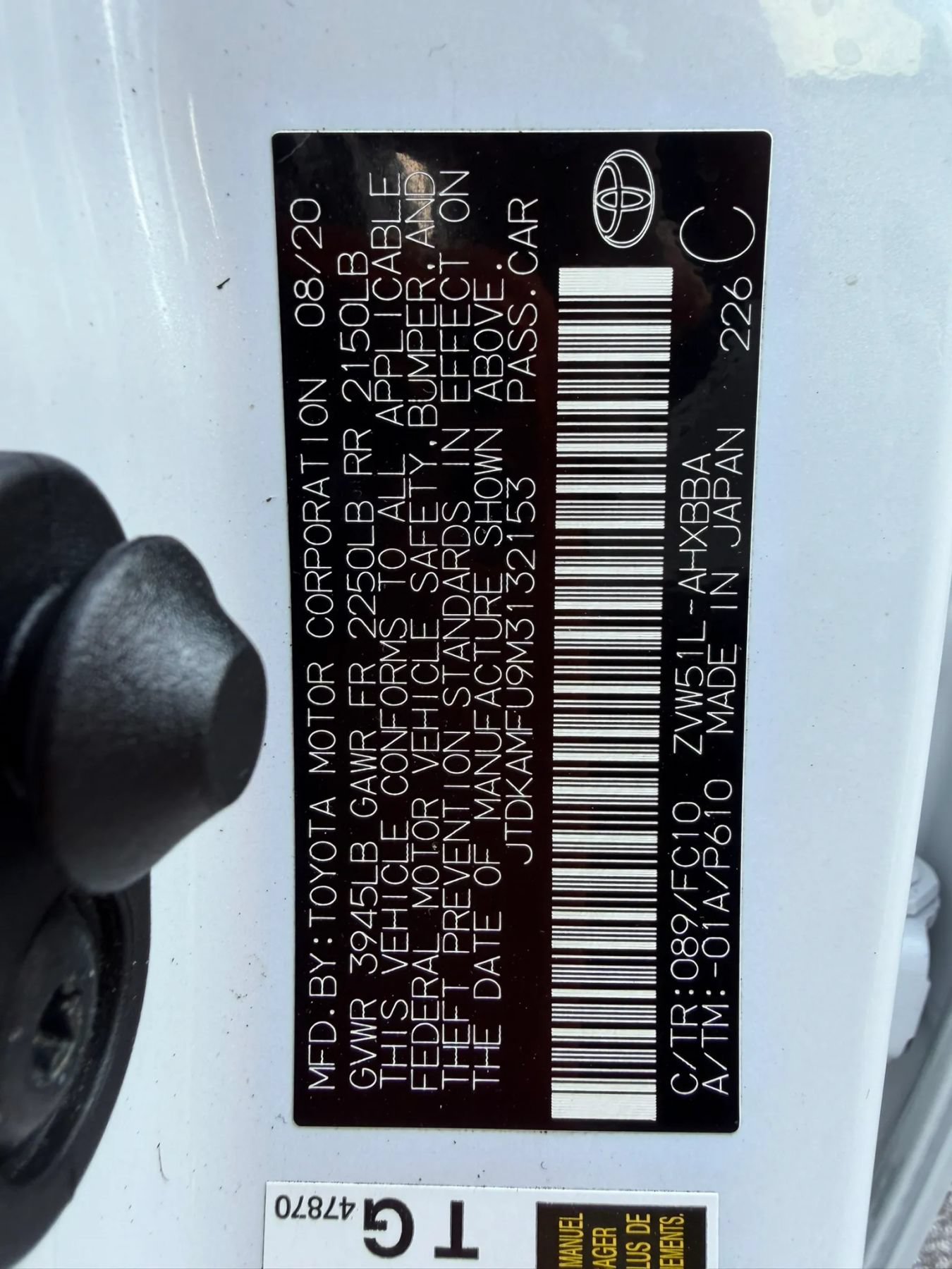Used 2021 Toyota Prius L Eco FWD image 29