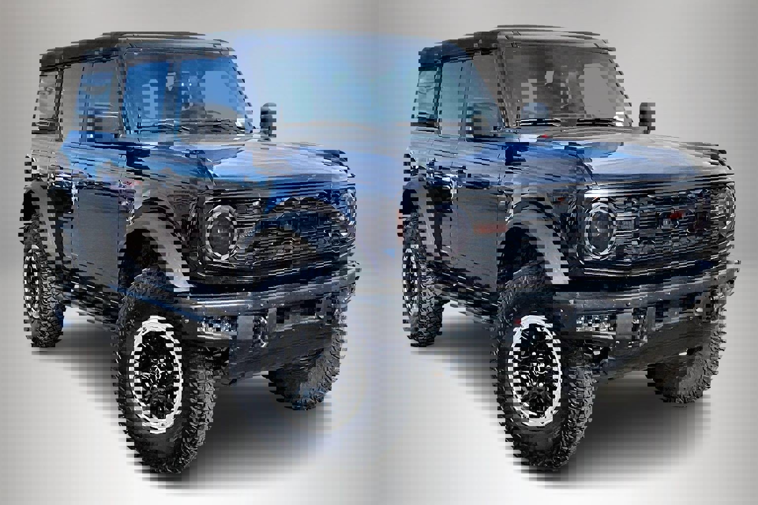 Used 2021 Ford Bronco Badlands w/ Sasquatch Package image 1