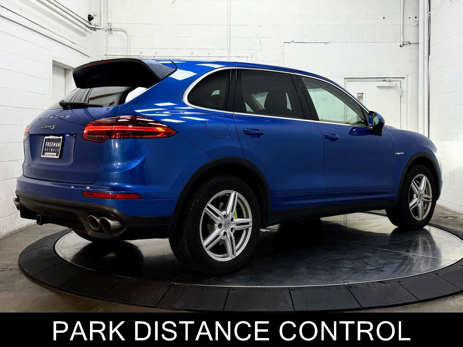 Used 2017 Porsche Cayenne S image 8