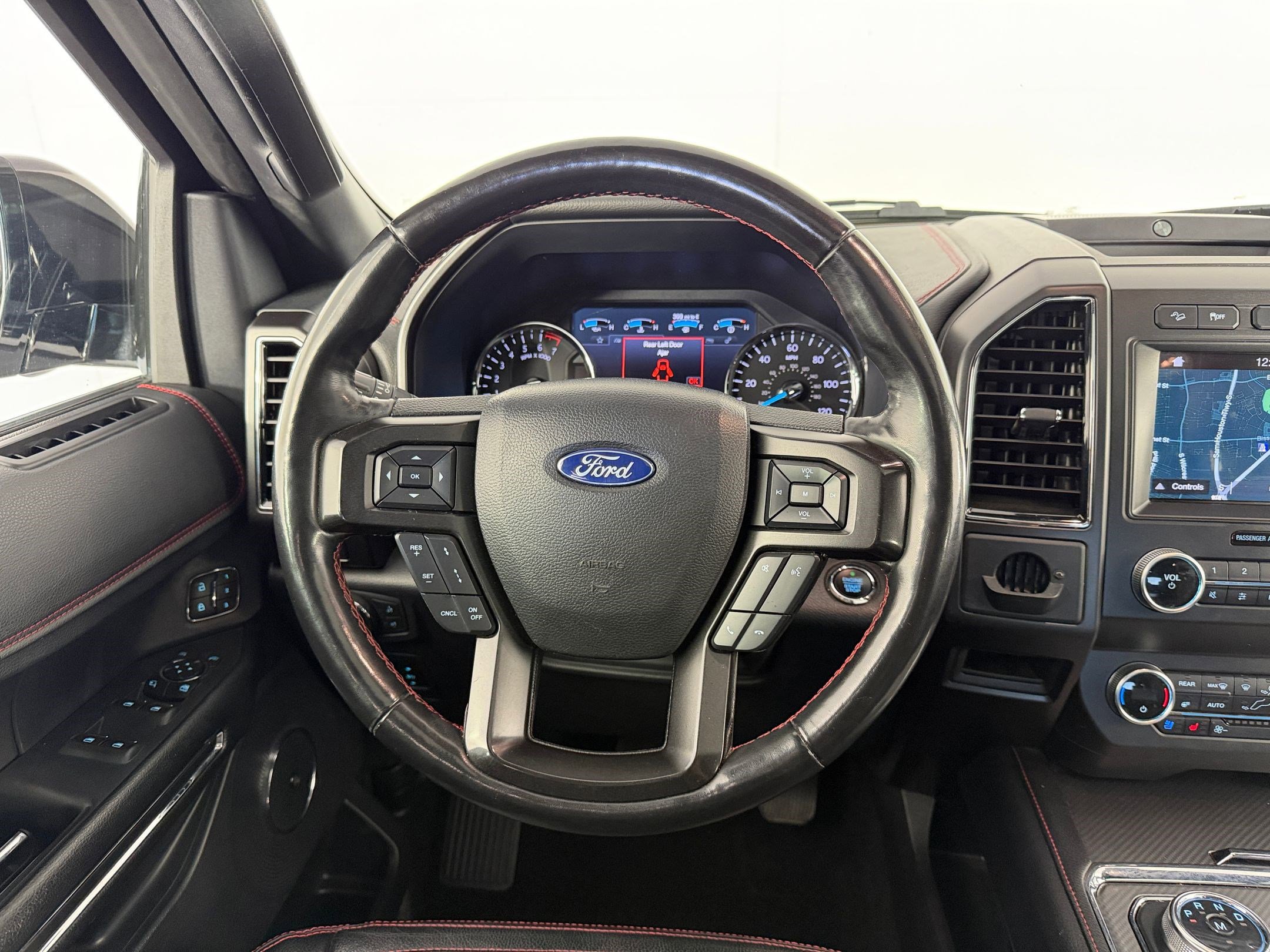 Used 2019 Ford Expedition Limited w/ Equipment Group 303A image 32