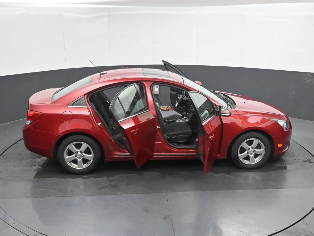 Used 2014 Chevrolet Cruze LT w/ All-Star Edition FWD image 38