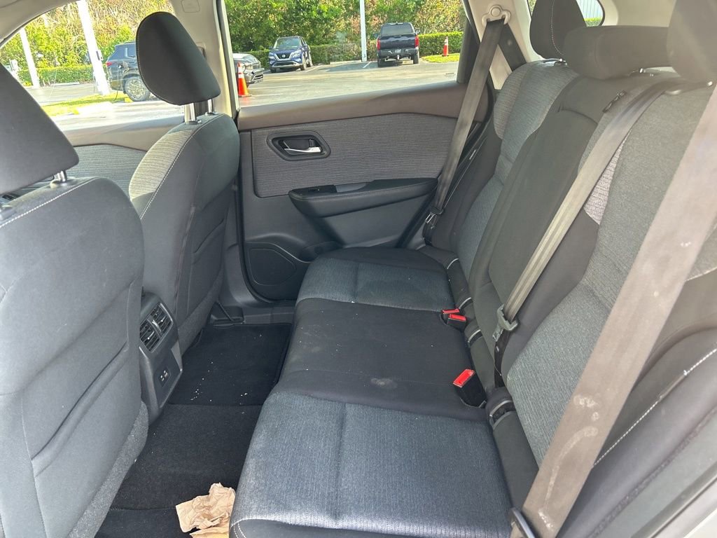 Used 2021 Nissan Rogue SV FWD image 20