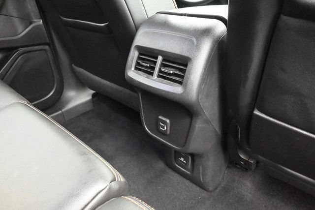 Used 2023 GMC Terrain AT4 AWD/4WD image 32